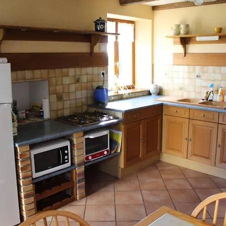 Familial Calme Avec Jardin, Wifi Et Equipements Bebe, Animaux Acceptes - Fr-1-584-92 *