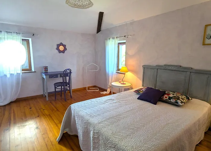 Prázdninový dům Familial Calme Avec Jardin, Wifi Et Equipements Bebe, Animaux Acceptes - Fr-1-584-92