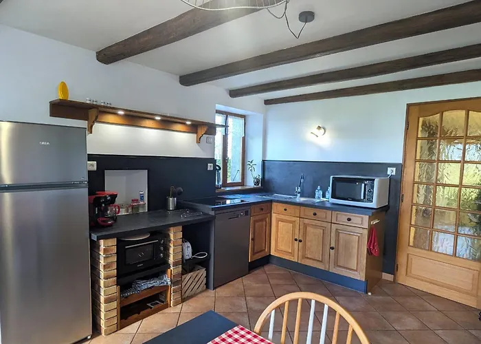 Familial Calme Avec Jardin, Wifi Et Equipements Bebe, Animaux Acceptes - Fr-1-584-92