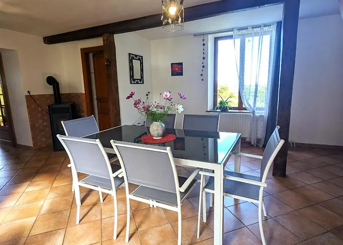 Prázdninový dům Familial Calme Avec Jardin, Wifi Et Equipements Bebe, Animaux Acceptes - Fr-1-584-92